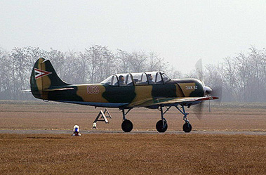 Jak-52