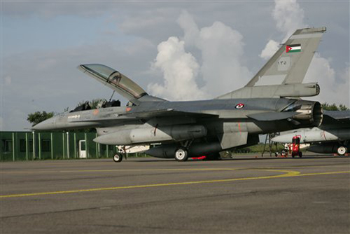 jordán F-16