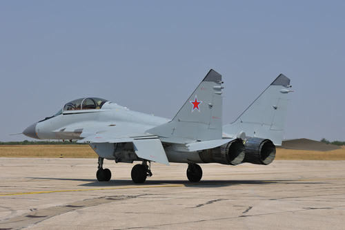 szerb MiG-29