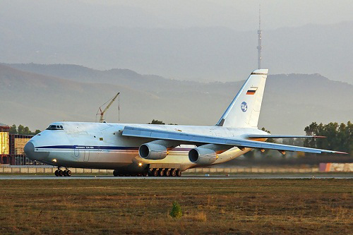 An-124