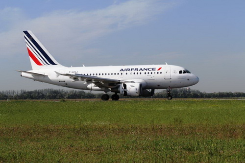 Nagyot bővít az Air France: napi négy járat Párizsból!